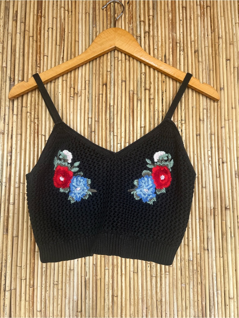 American Eagle Black Crochet Crop Top Medium Embroidered Floral Boho Feminine